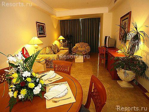 Al Hamra Fort Hotel & Beach Resort 14